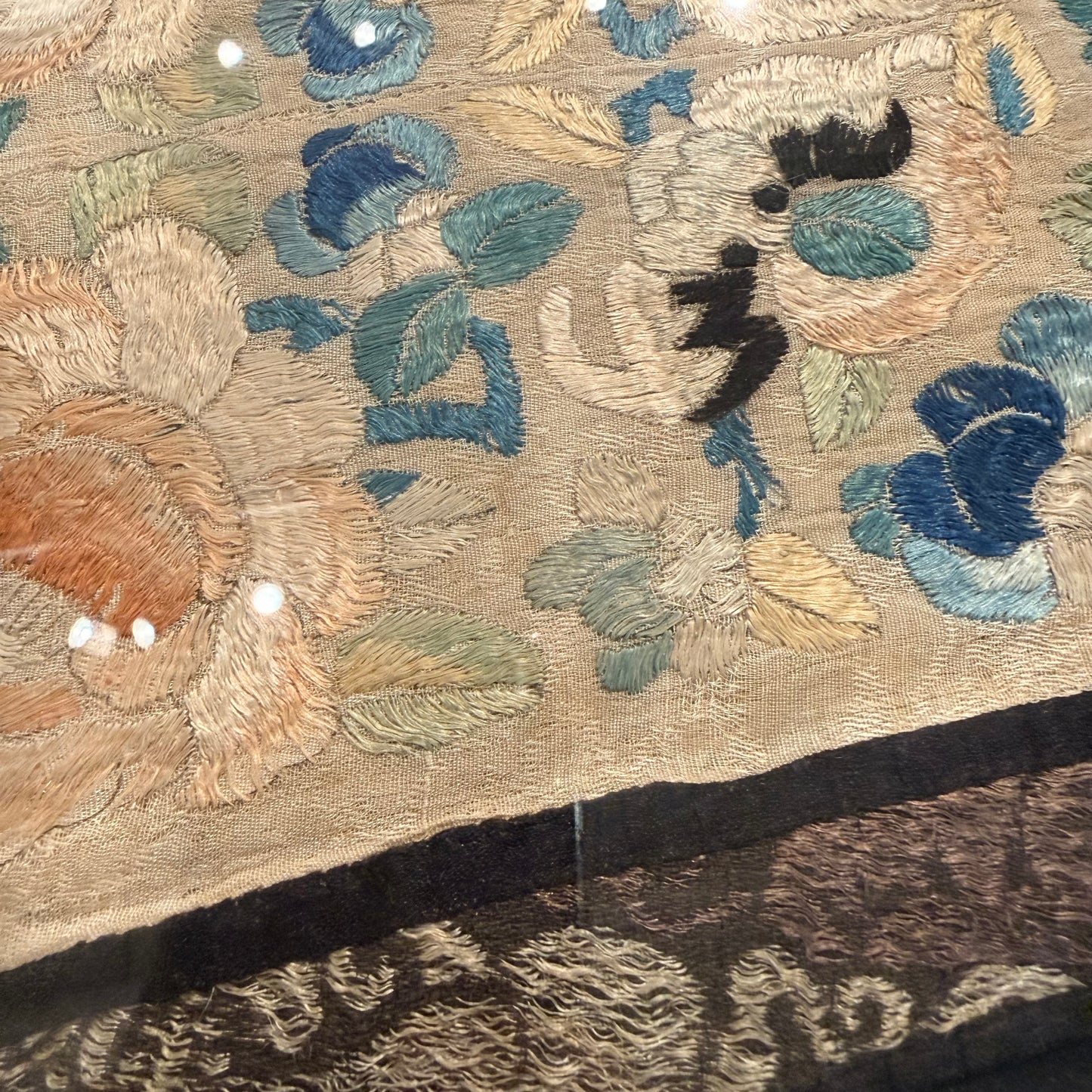 19th Century Chinese Qing Dynasty Silk Panel