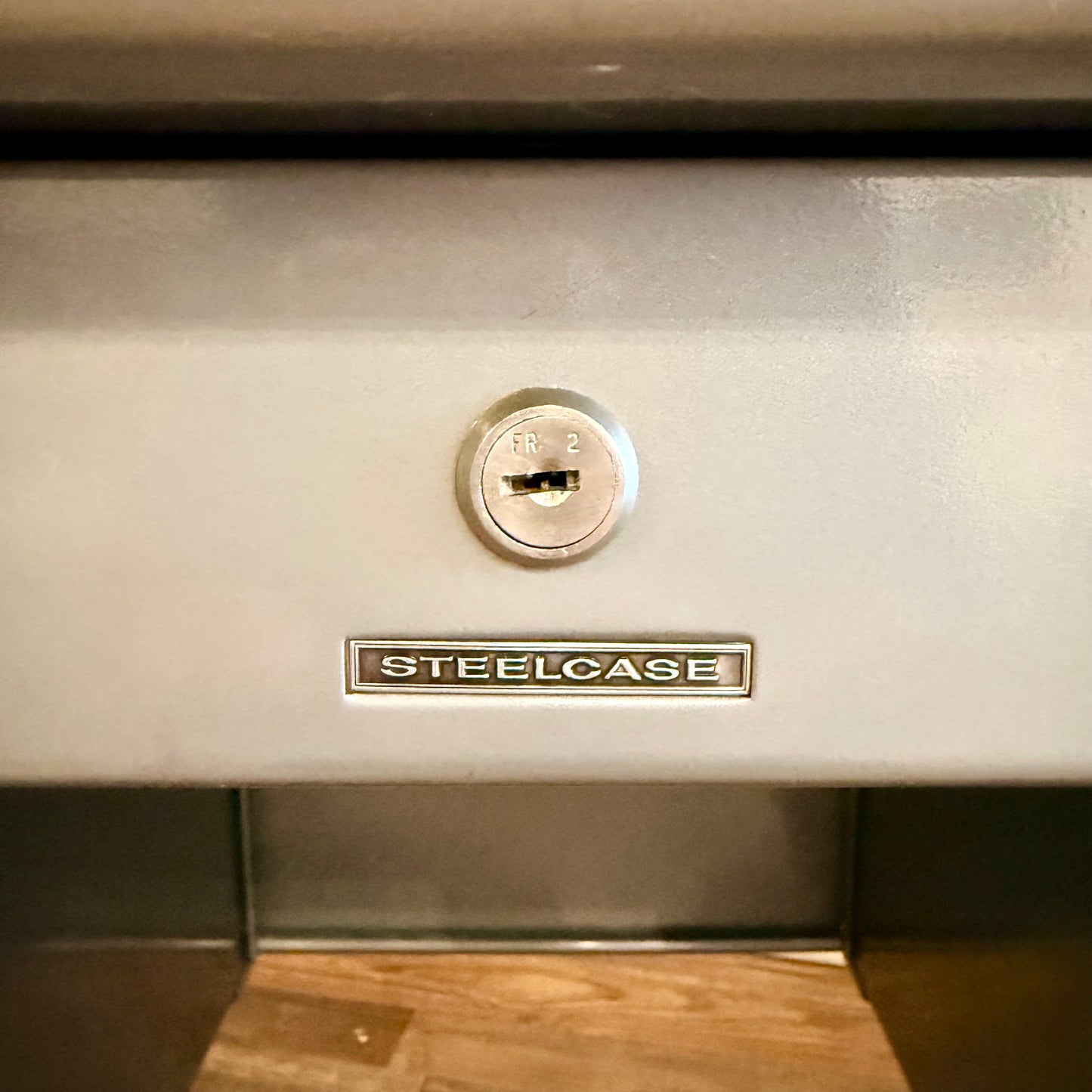 Steelcase Tanker Desk, 1960-1965 - Pristine